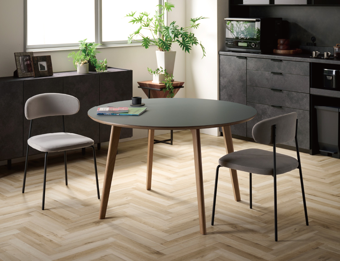 ラウンドダイニングセット Case012